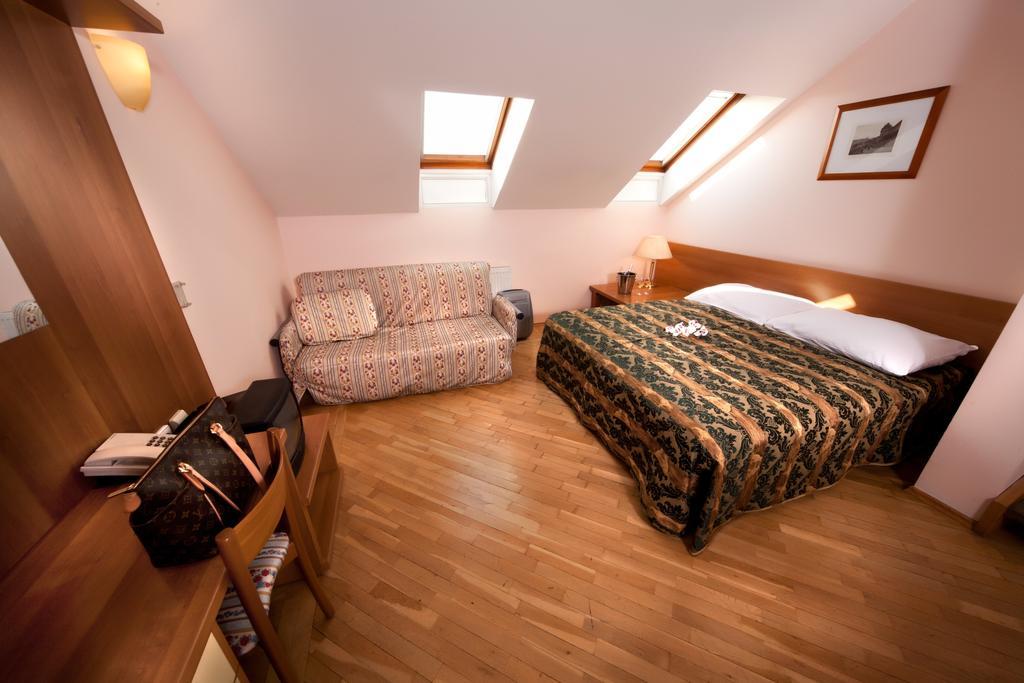 Hotel Residence Select Prag Exteriör bild